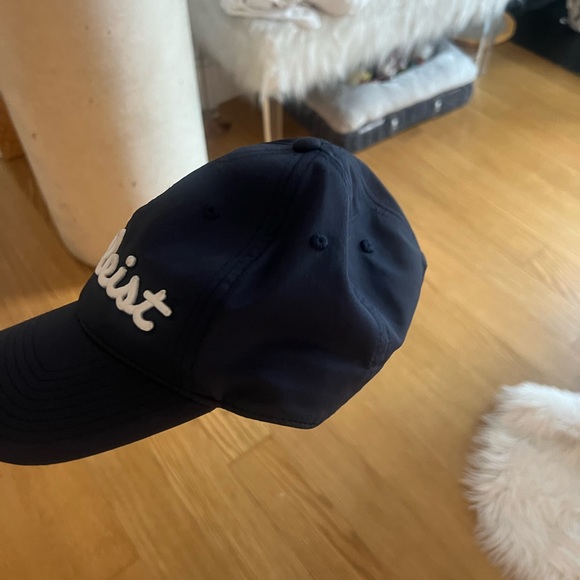 Titlest Hat! - Picture 3 of 5